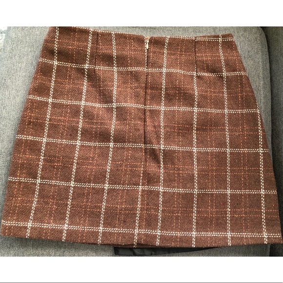 Mini skirt - Picture 2 of 4